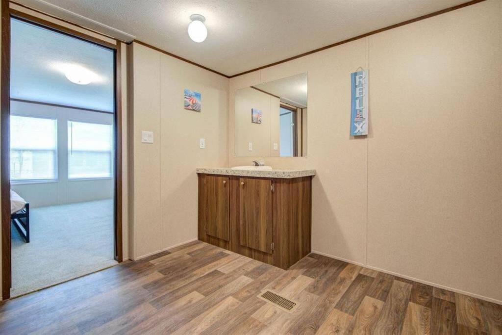 Seaside Serenity - Holiday Home Sleeps 10 Dickinson Εξωτερικό φωτογραφία